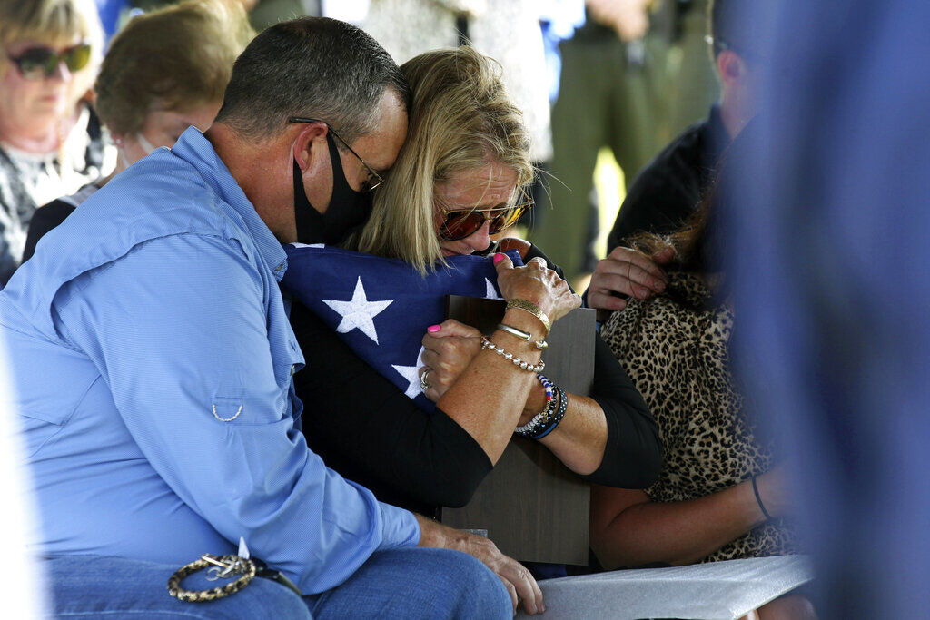 APTOPIX Deputy Killed Funeral